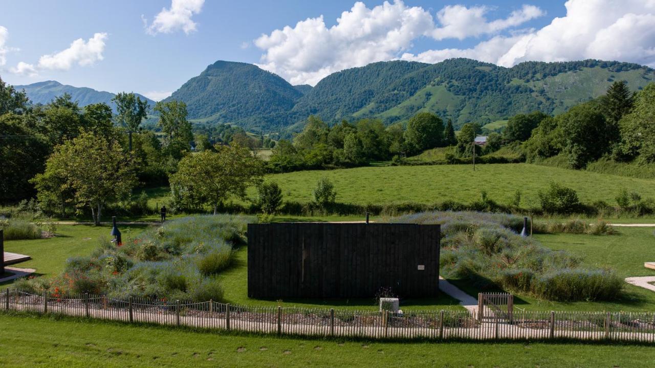 Kokoni K-Banes Posees Arette Exterior photo